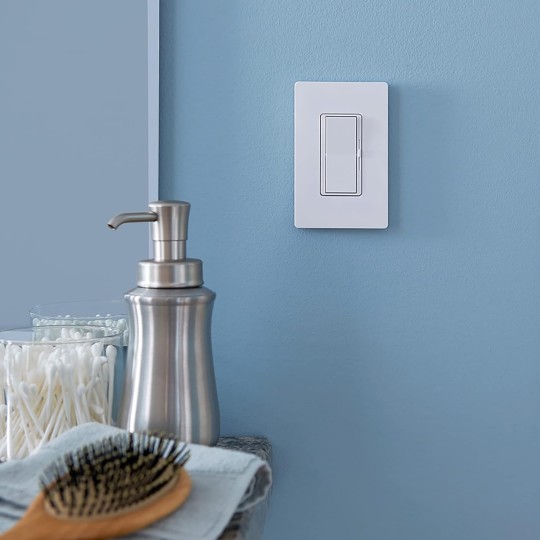 Claro 1 Gang Decorator/Rocker Wallplate, For Light Dimmers, Switches and Accessories, Snap-On Installation, No Visible Screws, Gloss, CW-1-WH-6, White (6-Pack)
