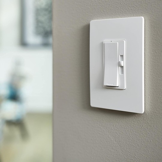 radiant Screwless Wall Plates for Decorator Rocker Outlets, 1-Gang, White, 20-Pack, RWP26WCC10