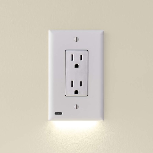 3 Pack - GuideLight 2 for Outlets [for Standard Decor, Not GFCI outlets] - Night Light - Electrical Outlet Wall Plate with LED Night Lights - Automatic On/Off Sensor - (Décor, White)