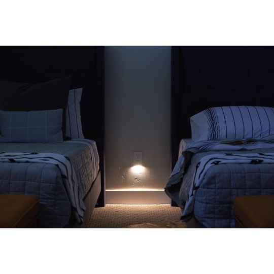 3 Pack - GuideLight 2 for Outlets [for Standard Decor, Not GFCI outlets] - Night Light - Electrical Outlet Wall Plate with LED Night Lights - Automatic On/Off Sensor - (Décor, White)