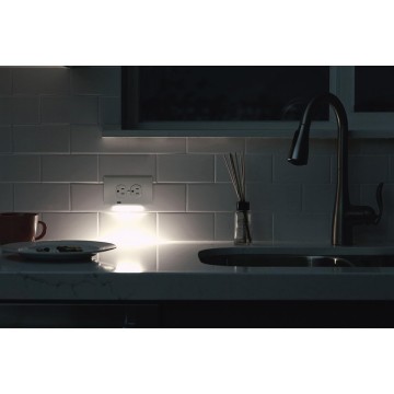 GuideLight 2 PLUS - LED Bright/Dim/Off Light Sensor Night Light - Electrical Outlet Wall Cover Plate For Horizontal Duplex Outlets - White (3 Pack)