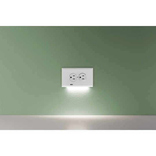 GuideLight 2 PLUS - LED Bright/Dim/Off Light Sensor Night Light - Electrical Outlet Wall Cover Plate For Horizontal Duplex Outlets - White (3 Pack)