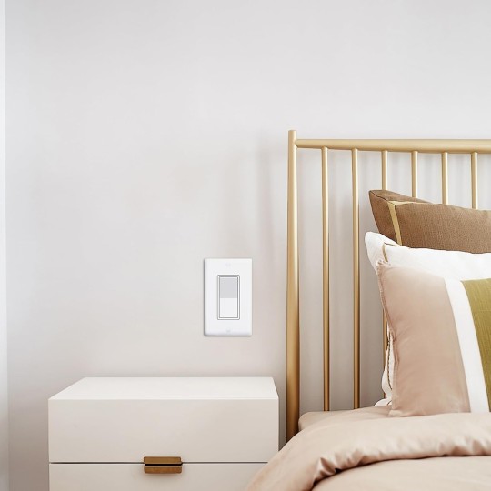 Single Pole Decorator Wall Light Switch with Wall Plate, 15A 120V/277V, On/Off Paddle Switch, Residential Grade - UL Listed, White